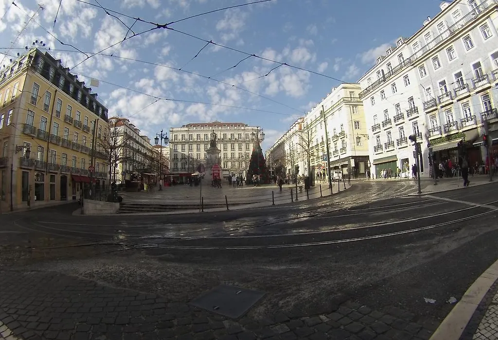 Window To Lisboa II-1